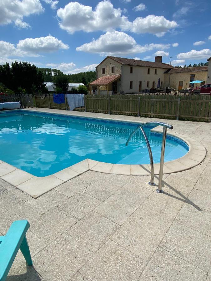 Loire Escapes - Maison D'Hibou Berrie Luaran gambar